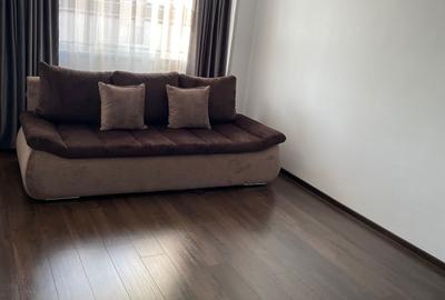 Apartament cu 3 camere decomandat în Berceni - 1