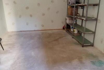 Apartament cu 3 camere decomandat în Central - 1
