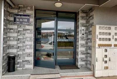 Apartament cu 2 camere decomandat în Alexandriei - 2