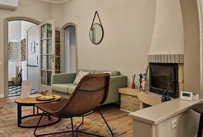 Apartament cu 3 camere semidecomandat în Primăverii - 3