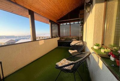 Apartament cu 3 camere decomandat în Central