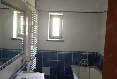 Apartament cu 4 camere decomandat în Forestier - 9
