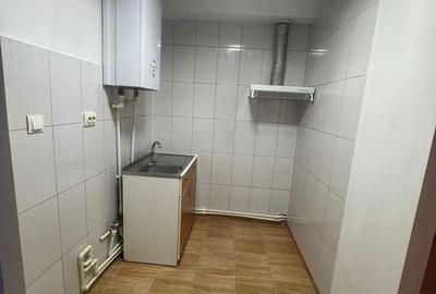 Apartament cu 2 camere semidecomandat în Central - 4