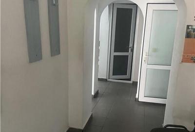 Spatiu comercial , zona Sala Polivalenta ,72 mp , parter ,st Spatiu comercial , zona Sala Polivalenta ,72 mp , parter ,st - 1