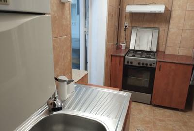 Apartament cu 3 camere decomandat în Bran - 1