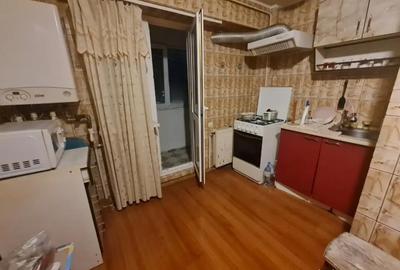 Apartament cu 3 camere decomandat în Buzaului - 6