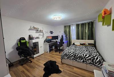 Casă cu Teren 700 Mp în Central - 2