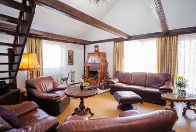 Casă individuală cu 7 camere cu Piscina în Sărărie - 2