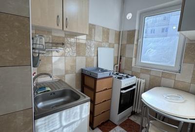 Garsonieră semidecomandată în Malu Roșu - 3