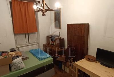 Apartament cu 3 camere semidecomandat în Central - 4