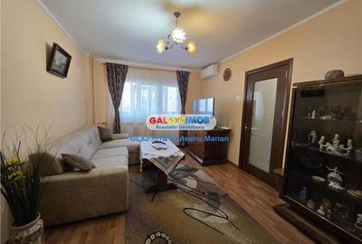 Vanzare apartament cu 4 camere situat  situat la Lizeanu - 32