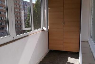 De închiriat: apartament.2 camere Metrou Crangasi-Bd.Constructorilor - 8