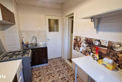 Apartament cu 2 camere decomandat în Torontalului - 2