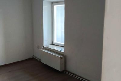Casă cu 4 camere cu Teren 300 Mp în Dosu Bricii - 6