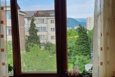 Garsonieră decomandată în Central - 2