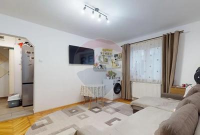 Apartament cu 2 camere semidecomandat, mobilat în Florilor - 6