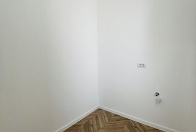 Duplex cu 5 camere cu Canalizare în Dumbrăvița - 9