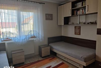Casă cu 5 camere cu Teren 736 Mp în Feleacu - 8