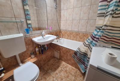 Apartament cu 2 camere semidecomandat, mobilat în Vitan Mall - 3