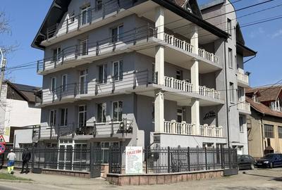 Casă cu 4 camere în Central - 1