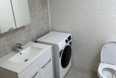 Apartament cu 3 camere decomandat în Titan - 1