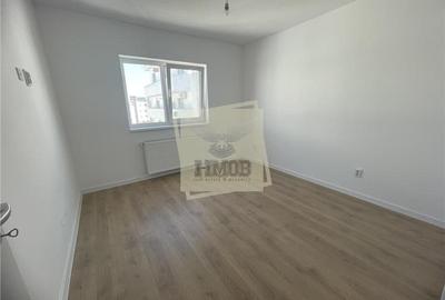 Apartament cu 4 camere decomandat în Hipodrom 3 - 8