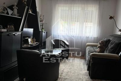 Casă individuală cu 7 camere cu Canalizare în Central - 9