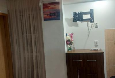 Garsonieră nedecomandată în Central - 4