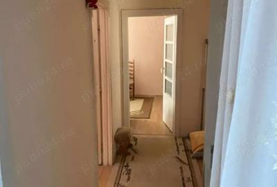 Apartament 3 camere de vanzare , decomandat , Carpati 1 , et. 2 , 53.000 euro neg. - 12