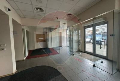 Spațiu comercial, de 158 mp, în Ultracentral - 4