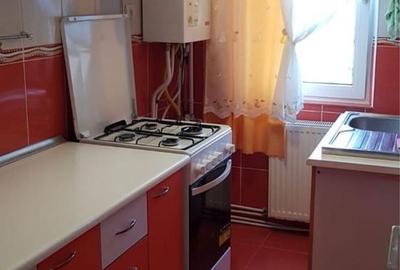 Apartament cu 3 camere în Central - 1
