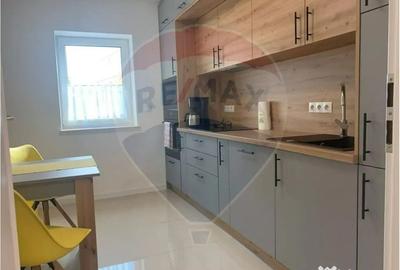 Apartament cu 3 camere decomandat în Terezian - 4