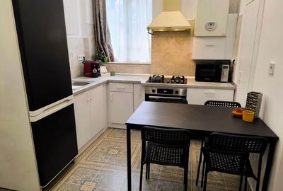 Apartament cu 3 camere decomandat în Turda