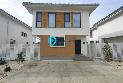 Casă individuală cu 4 camere cu Canalizare în Tunari