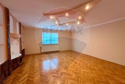 Casa de vanzare pe Str.Argintului/Cisnadie Casa de vanzare pe Str.Argintului/Cisnadie - 3