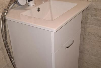 Sinaia,doua proprietati garsoniera in curte si apartament in vila zona Peles str.Furnica - 7