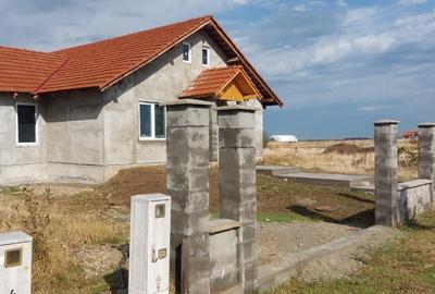 RECO Casa cu 4 camere in Nojorid - 2