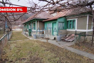 Casa din CARAMIDA * 1680m2 teren PIATRA NEAMT - 1