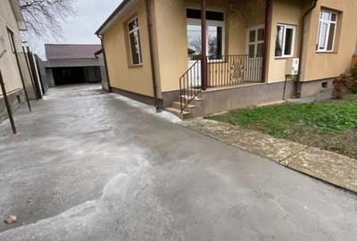 Casă în Livada - 16