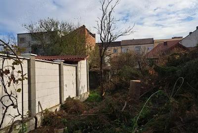 Casă cu 3 camere în Central - 2