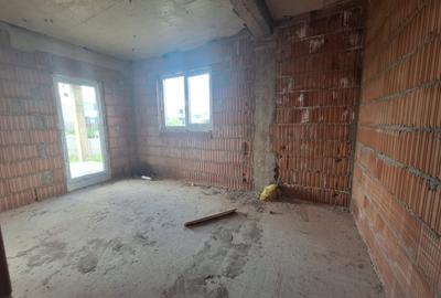 Duplex 5 camere, 128 mp utili, despartit prin camera tehnica, Calea Urseni - 3