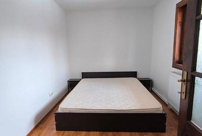 Casă cu 6 camere cu Teren 963 Mp în Valea Adâncă - 2