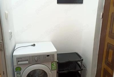 Inchiriez garsoniera - 2