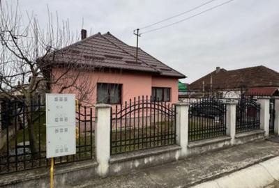 Casă cu 3 camere în Lăpuș - 13