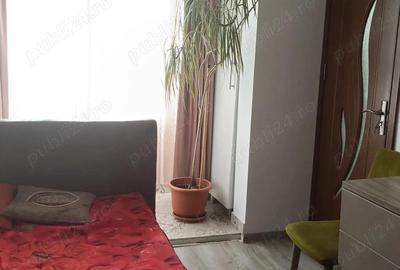 Garsonieră decomandată în Central - 1