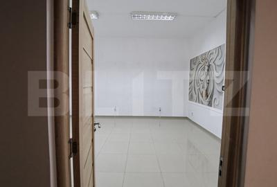 Spatiu comercial 150 mp si 25mp terasa, vad si flux intens, stradal, zona SIF! - 18