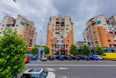 Apartament cu 3 camere decomandat în Progresul