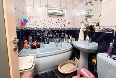 | Apartament cu 3 camere | Micro 16 | Mobilat si Utilat Complet | Etaj 3 | - 5