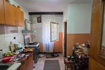 Targu Cucu-Palatul de Justitie-3 Camere Decomandat 80mp-bloc tip vila 89' - 8