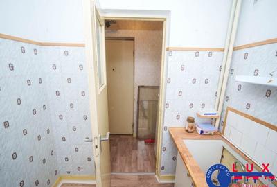 ID 2980 Apartament cu 2 camere de vanzare Strada Neptun, ETAJ 1 - 3